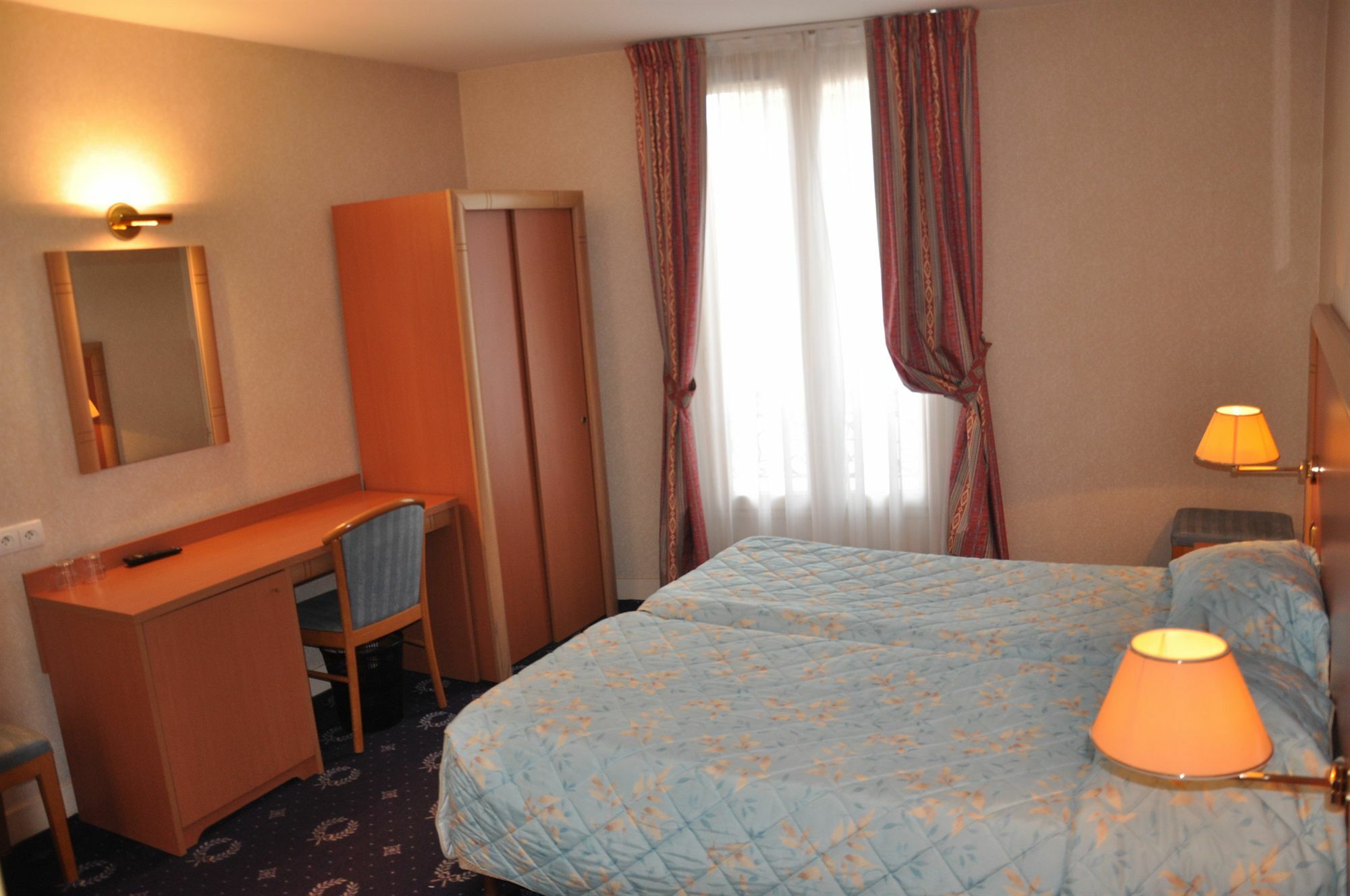 Hotel Bleu De Grenelle Paryż Zewnętrze zdjęcie